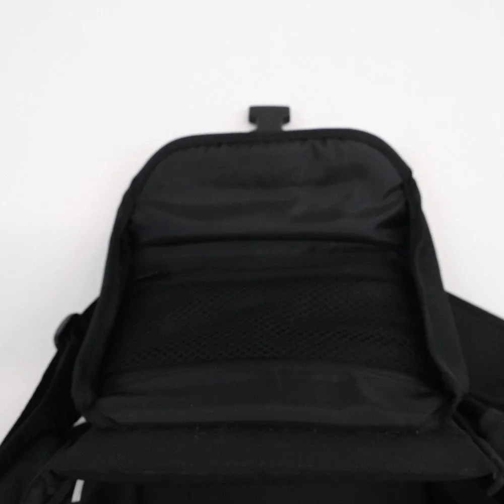 Nikon adjustable shoulder